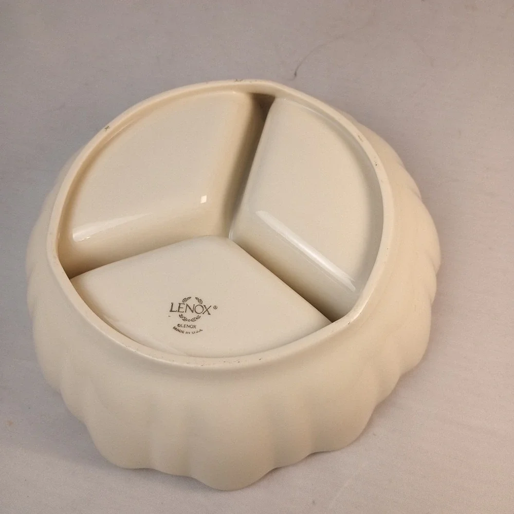Lenox Symphony 3 Part Scalloped Serving Bowl Ivory 24K Gold Rim 8